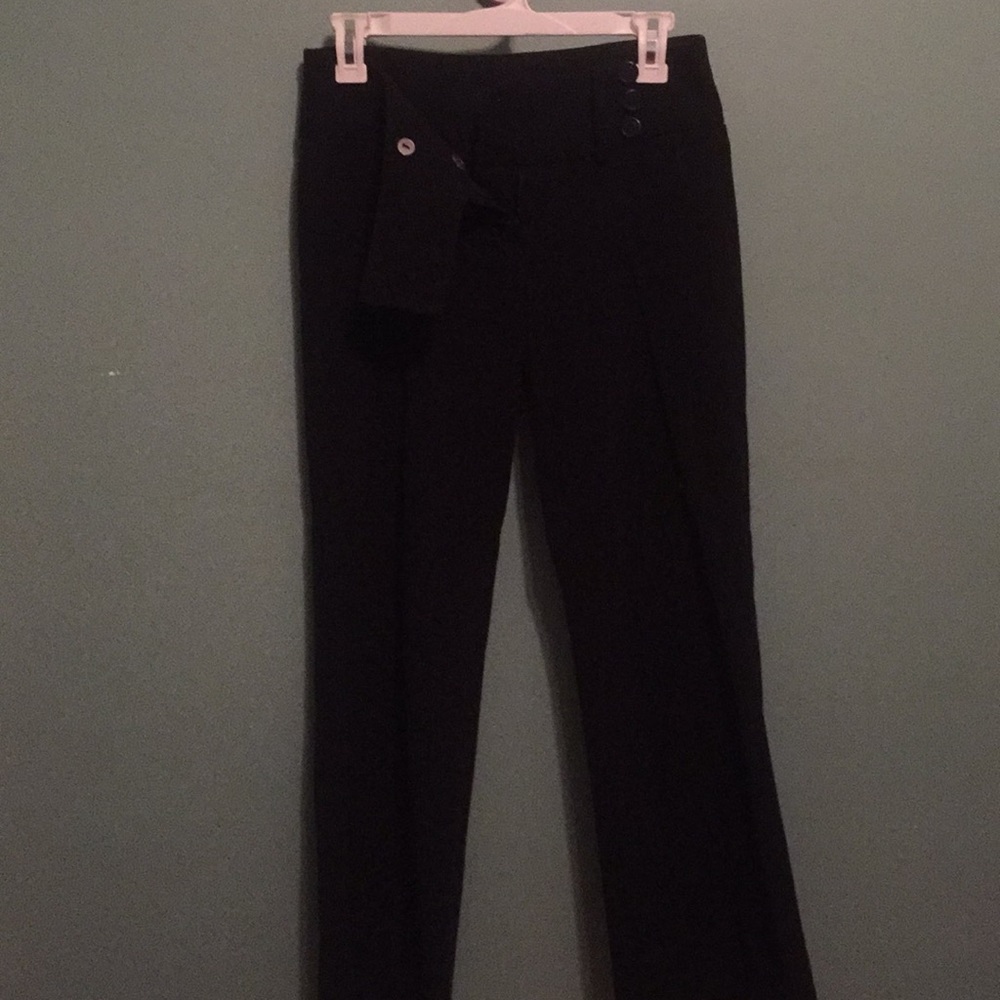 Black trousers